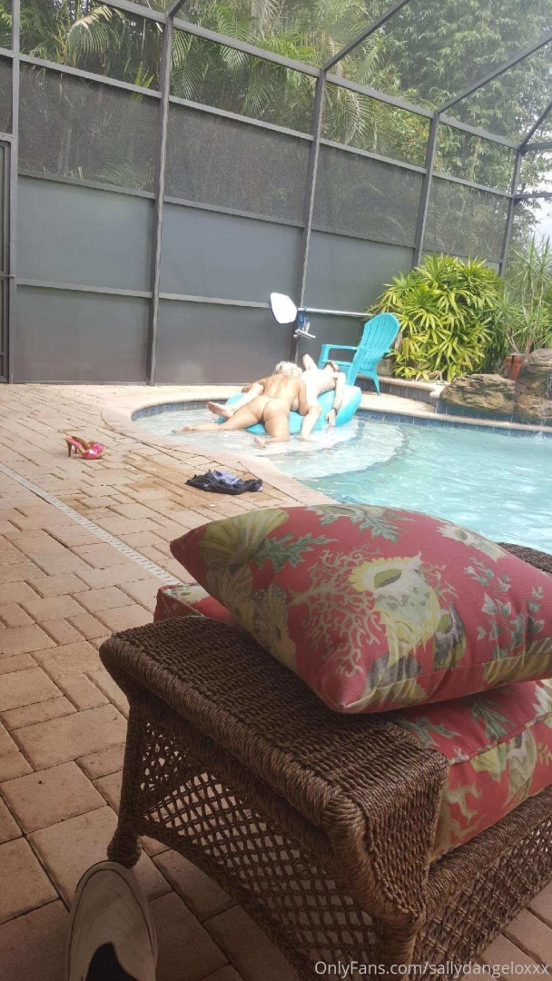 Some after shoot fun yesterday enjoy the pics part 4 