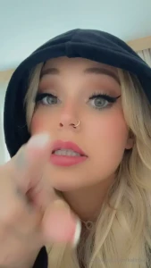 Found this on my snap chat memories from my last anal scene follow me