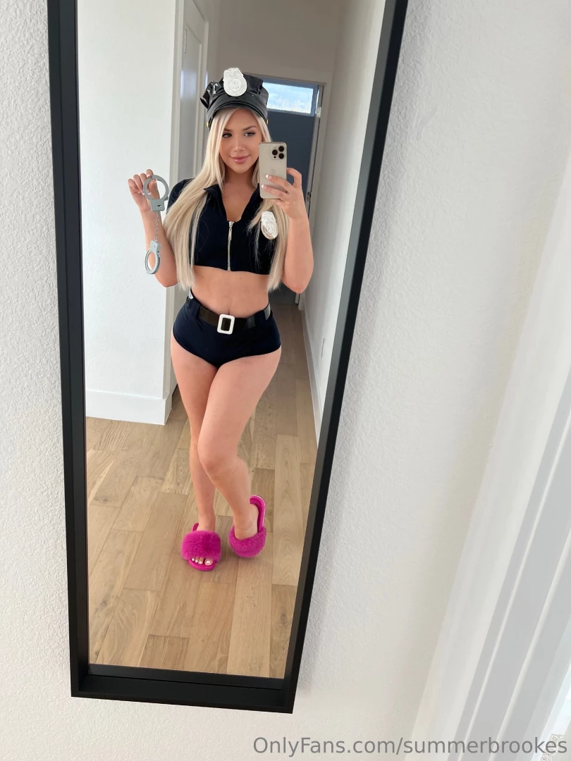 I have plenty of naughty nbsp stuff soo dm me 