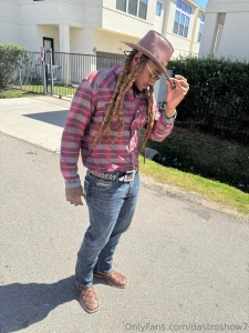 Should i fuck a bx in a cowboy fit
