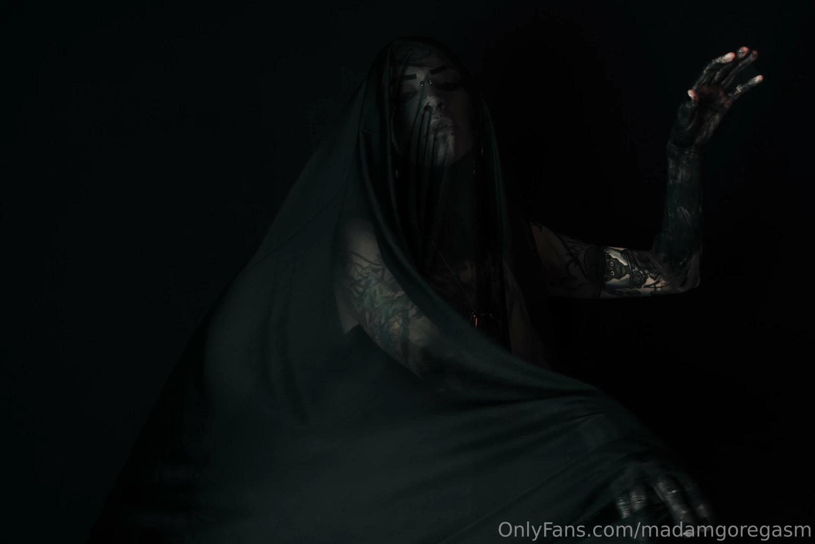 Sneak peek full set uncensored soon rogue realm studios part 1 