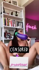 Almost 15 minutes long a toy in each of my hands can you believe that