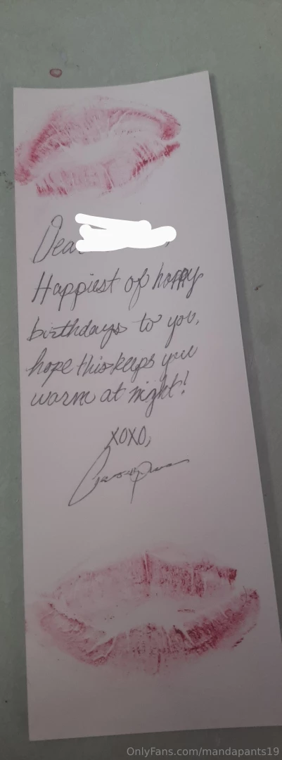 Only one of these photobooth sets left you get a personalized note and 