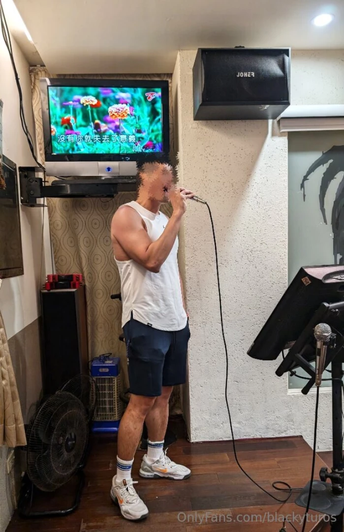 20th tokz graduation trip in tw part2 part1 https onlyfans com part 5 