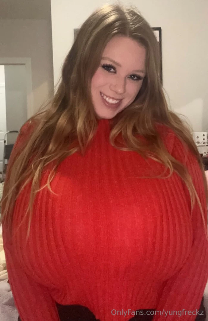 Starting a new set and posting a pic of me in a red sweater and a bra 