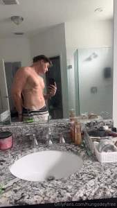 Replaced my phone i m back now