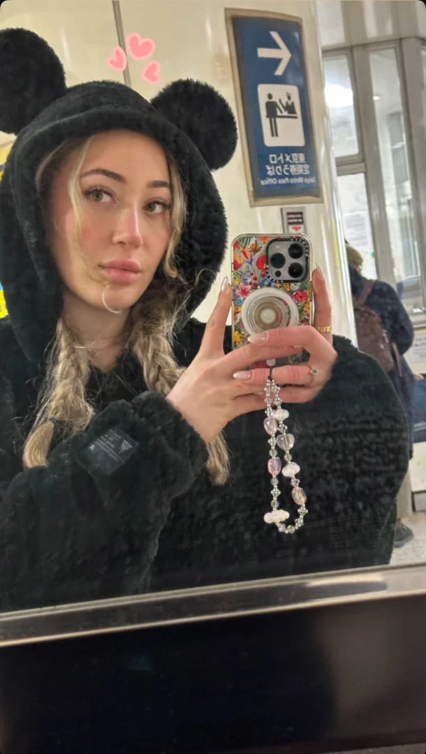 I m back homeeeeeeee message me about my secret end of the month deal 
