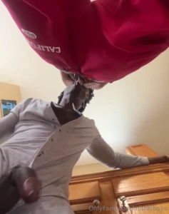 He got fucked all over the apt i bet you now he gonna start cleaning