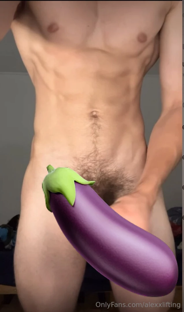 Do you want to see what i do in my dorm room when my roommate is gone 