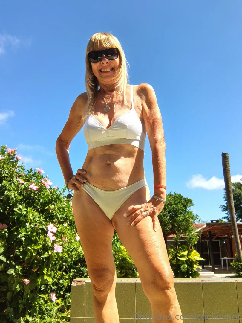 Good morning have a beautifull day i love you 