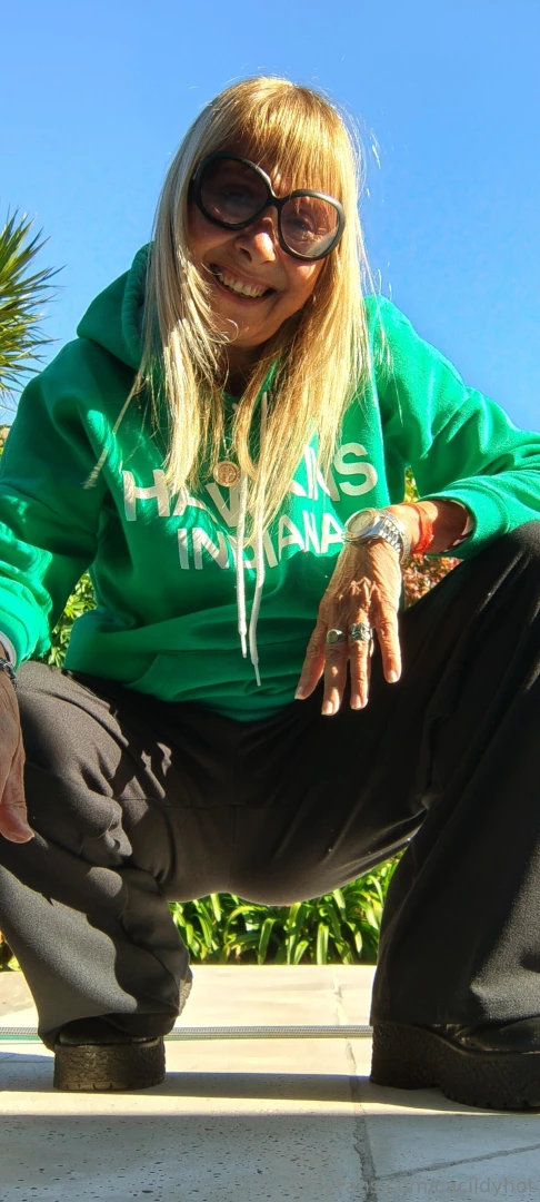 Good morning have a nice day today is very cold in argentina but i am 