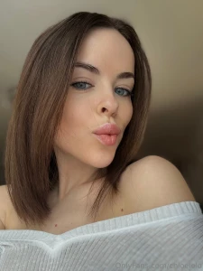 Sweet teasing or just thinking about you what do you see in my eyes