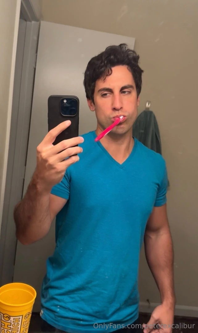 Working on a hot morning routine video for you guys how should it end 