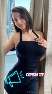 Today i tried on a new image of a clean lady took photos and videos it