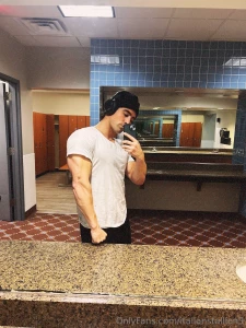 New year new pump cool off with me check your dms in 1 hour to help me