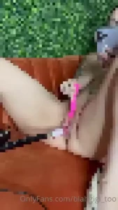 Yooo who s calling me while im trying to catch a nut solo fuck machine