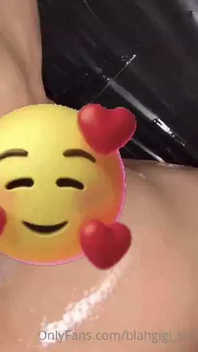 Sooo me amp ninakayy just had some g g fun we just made each other all 