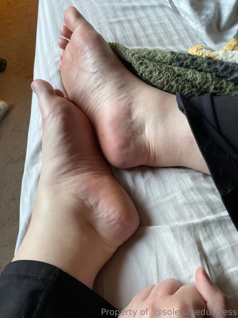Tell me your favorite feature of my feet 