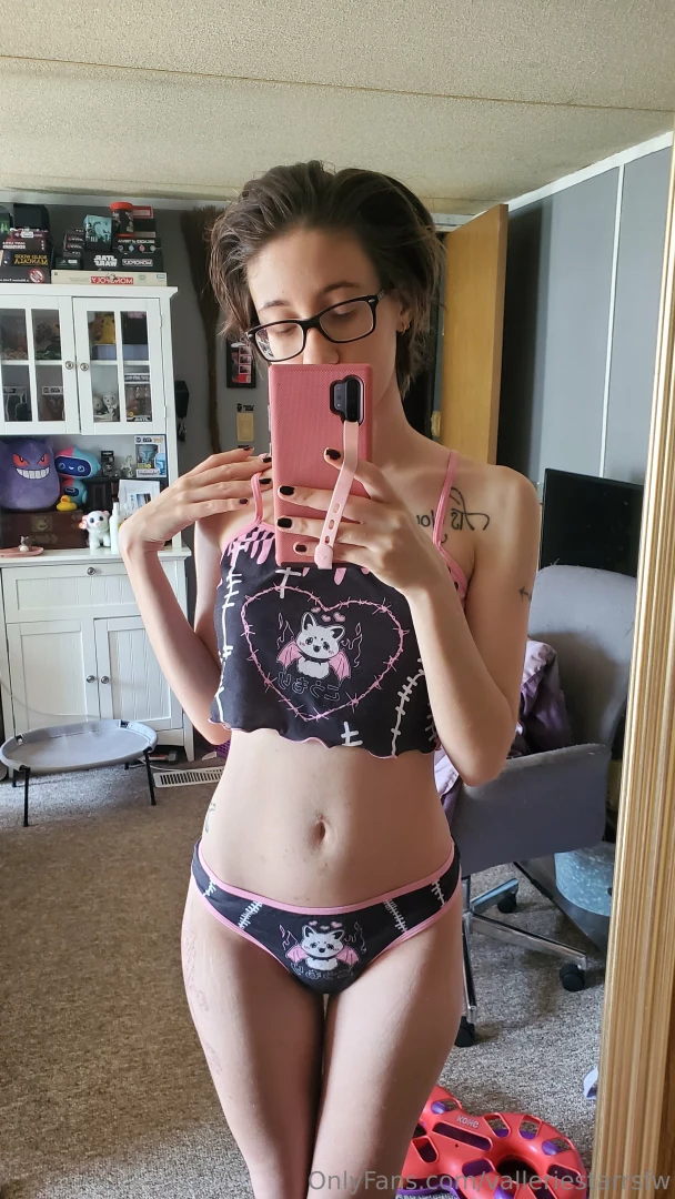 Batty amp bratty 