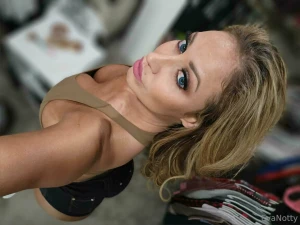 I m in the mood to get notty now wanna join me