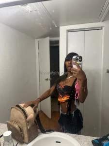 Im awake and about to shower come say hi click red circle around