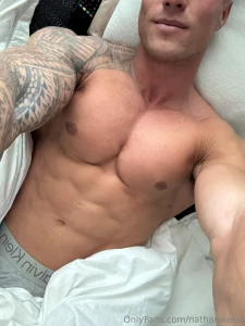 Good morning i wish you were waking up next to me