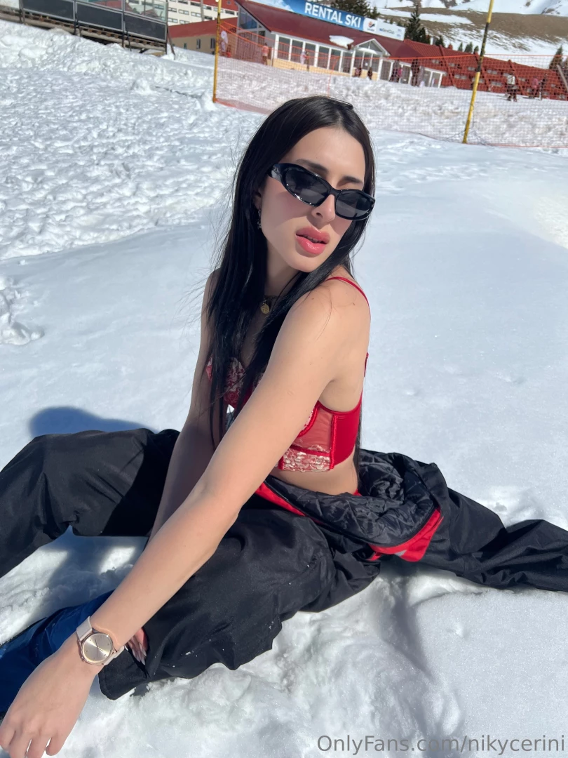 Chillin in the snow but my thoughts are heating up 