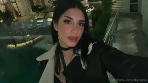 Wanna join me here hmmm