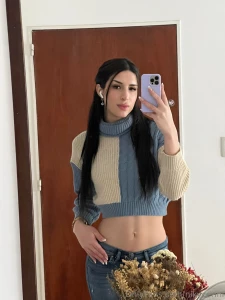 I m feeling a bit lonely rn could you talk to me and make me feel