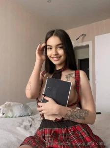 Free subscription real beauty aliceyl is a true queen of home content part 27