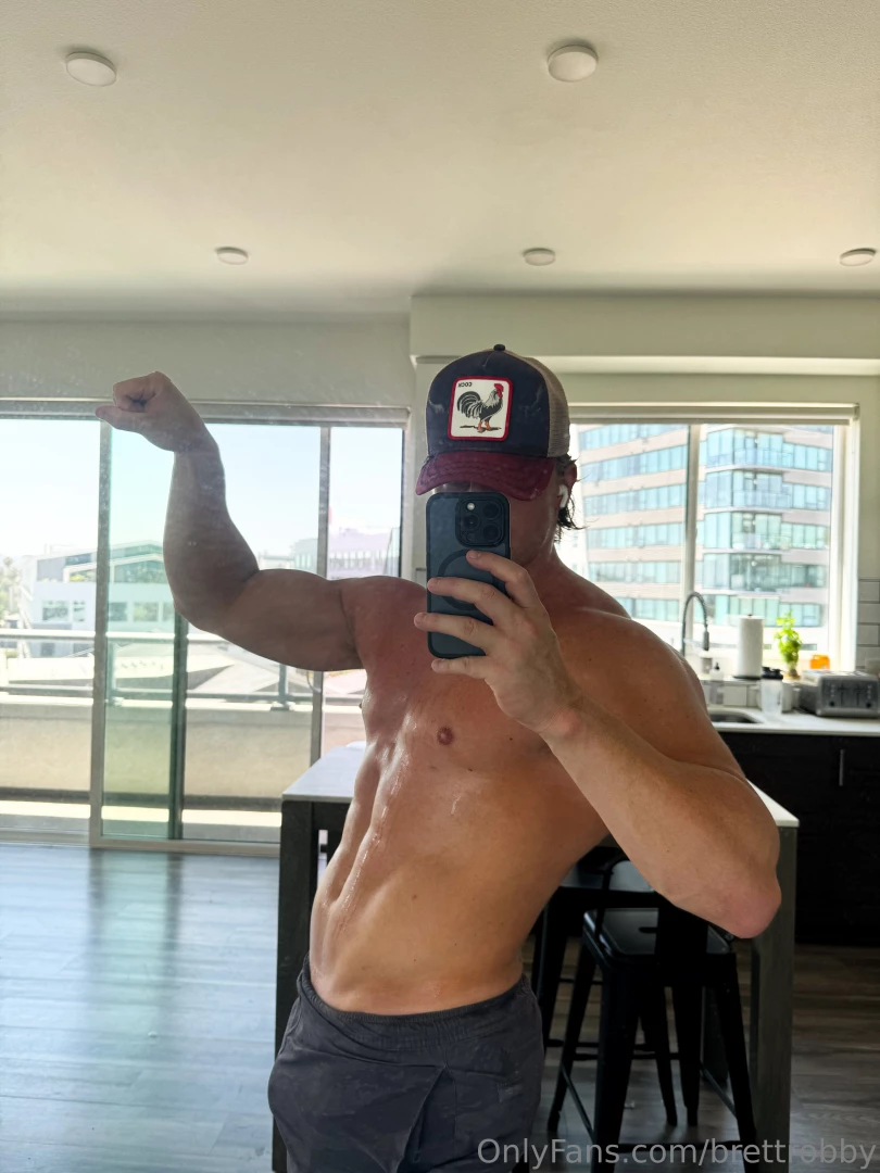 Just a simple flex nothing else to see here 