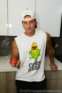 What s on your mind now dm me