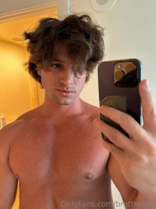 Am i as wild as my hair dm me and find out