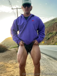 These legs got the strength to go all night