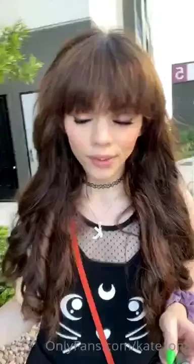 I am just your little hole 