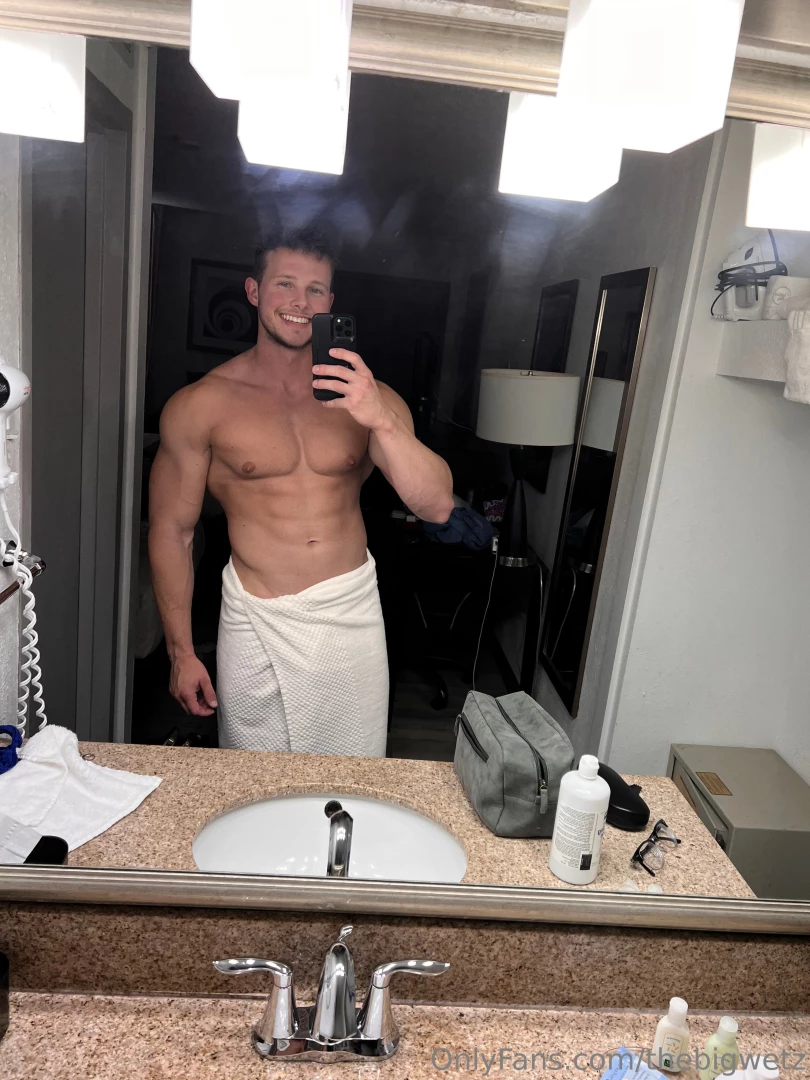 My bro is looking hugeeee go check him out colton voss part 1 