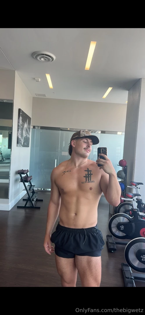 Go check out my caption on this post on my instagram ig-thebigwetz 