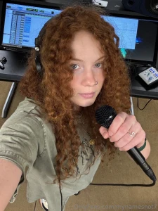 One leg work out recording session and two flights later i woke up in part 1