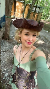 Visited the tn renaissance festival yesterday so much funnnn hehe