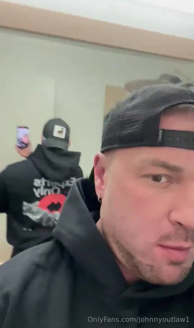 Johnnyoutlaw11 