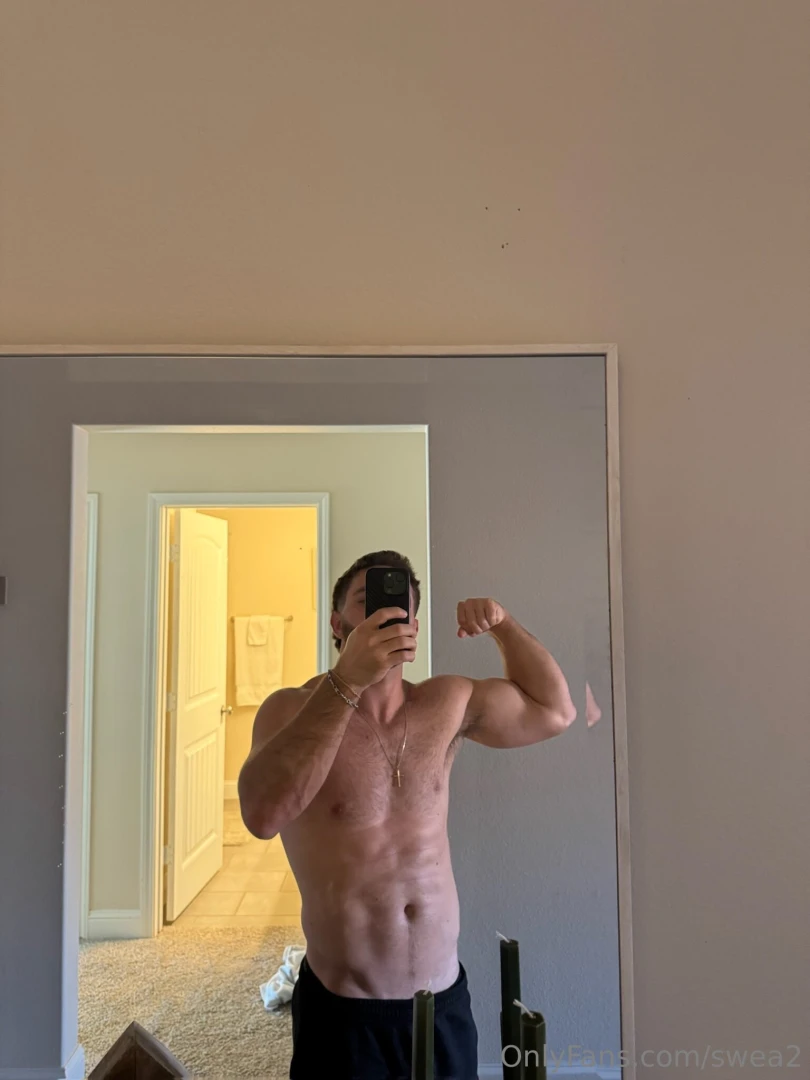 Flexin on y all i had a lit weekend how was your guys weekend 