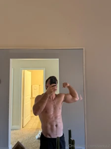 Flexin on y all i had a lit weekend how was your guys weekend