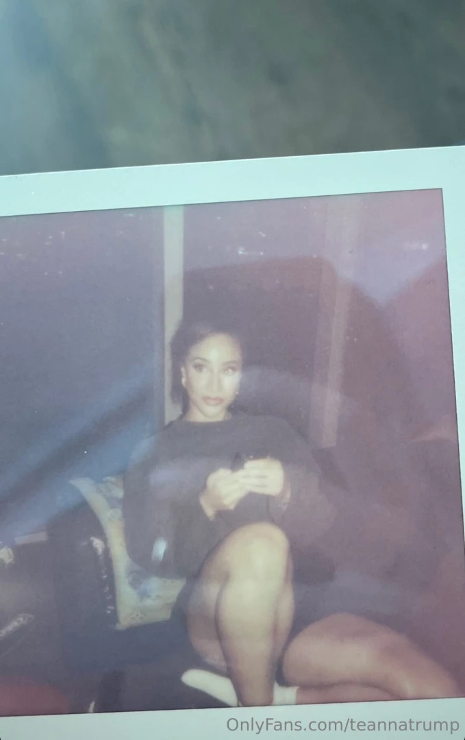 Y all want some polaroids of my ass or nah lol 