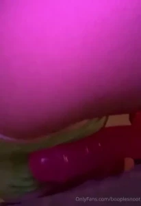 One of my biggest fetishes is grinding thigh jobs so hopefully u guys part 1
