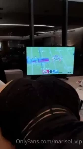 Live from the super bowl can t say who will win because i will suck