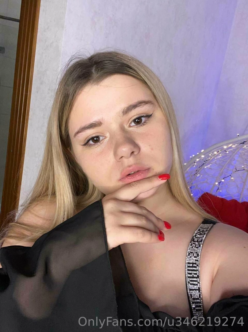 You know what i like when you look at me let s make this night special 