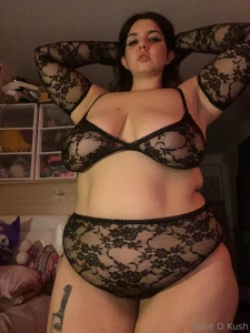 Who s going to claim the 1 spot be my first 10 tipper and get a little