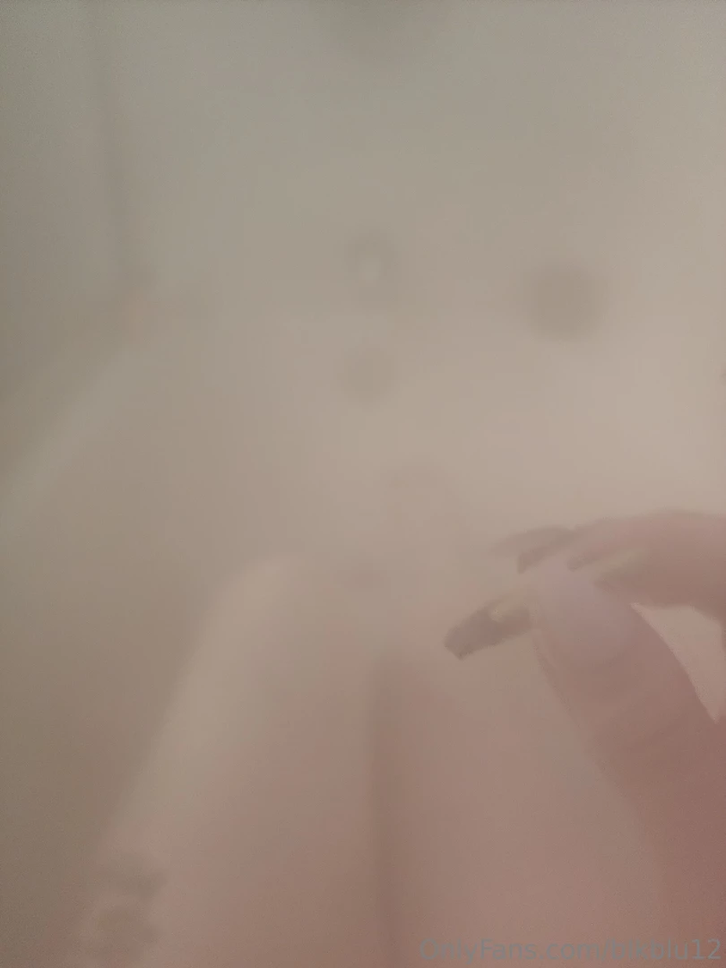 Come join me in the bath why don t you 