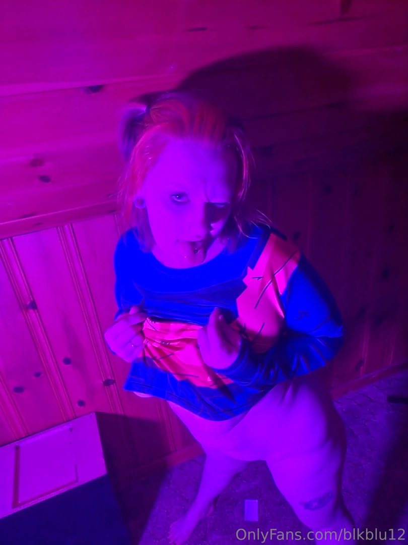 Jack off to me you otaku 