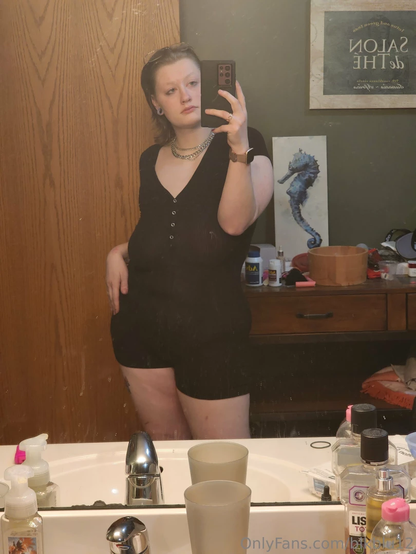 I love showing off my jammies 